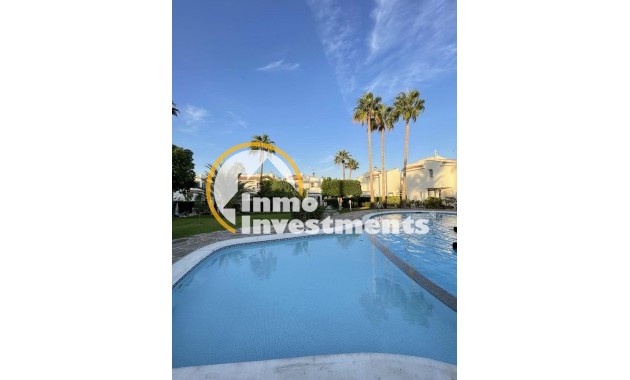 Resale - Bungalow - Torrevieja - La Siesta