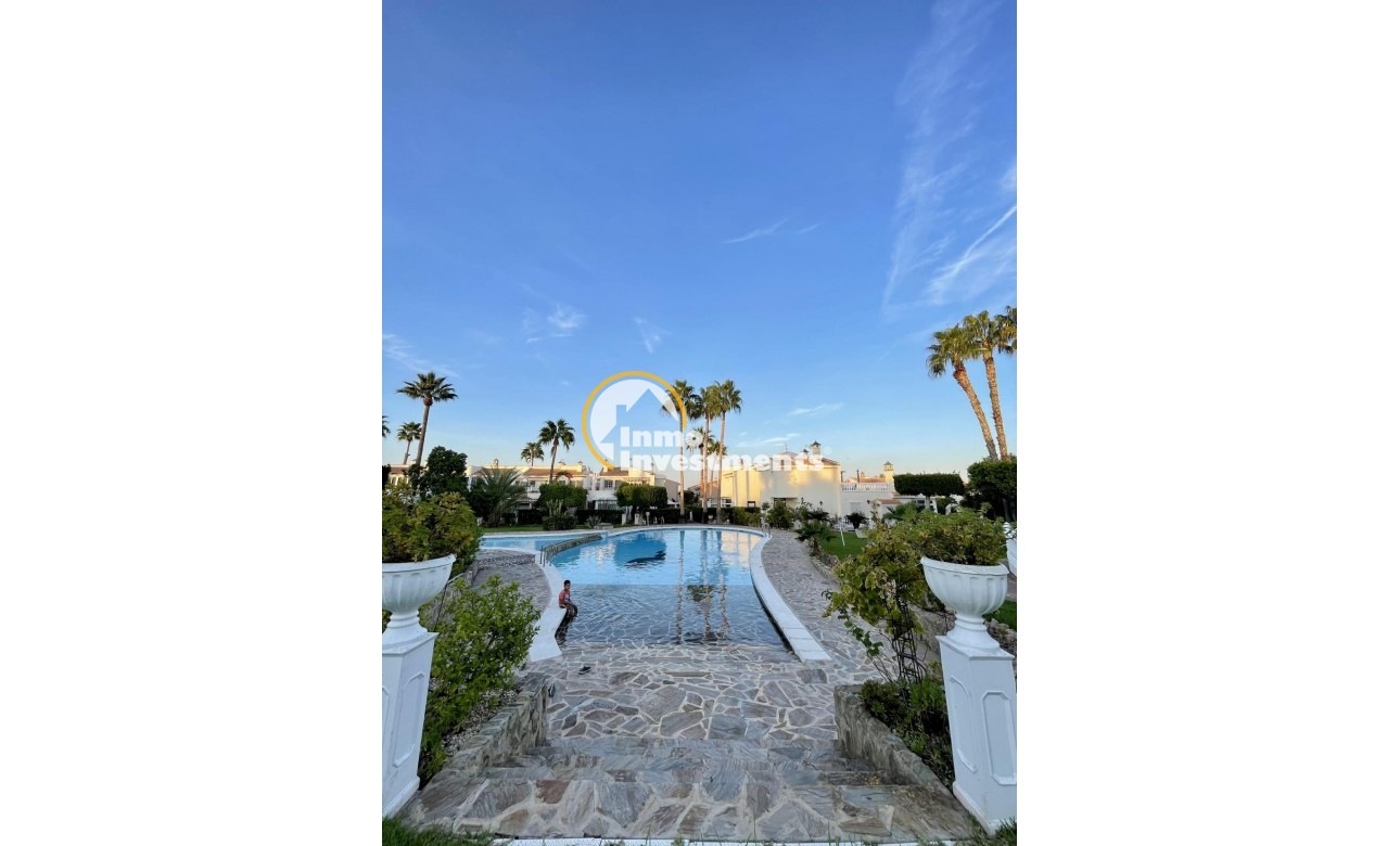 Resale - Bungalow - Torrevieja - La Siesta