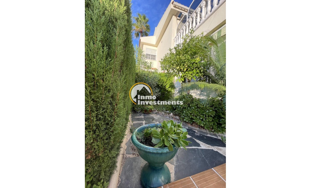 Resale - Bungalow - Torrevieja - La Siesta