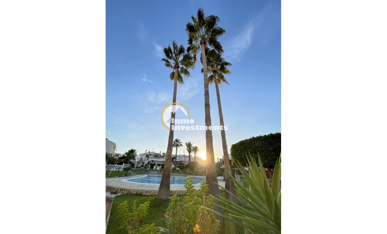 Resale - Bungalow - Torrevieja - La Siesta