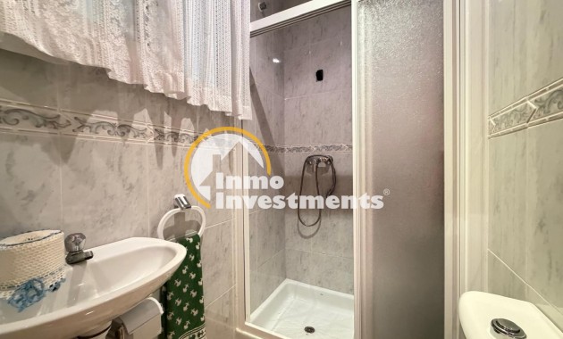 Resale - Apartment - Torrevieja - Beach