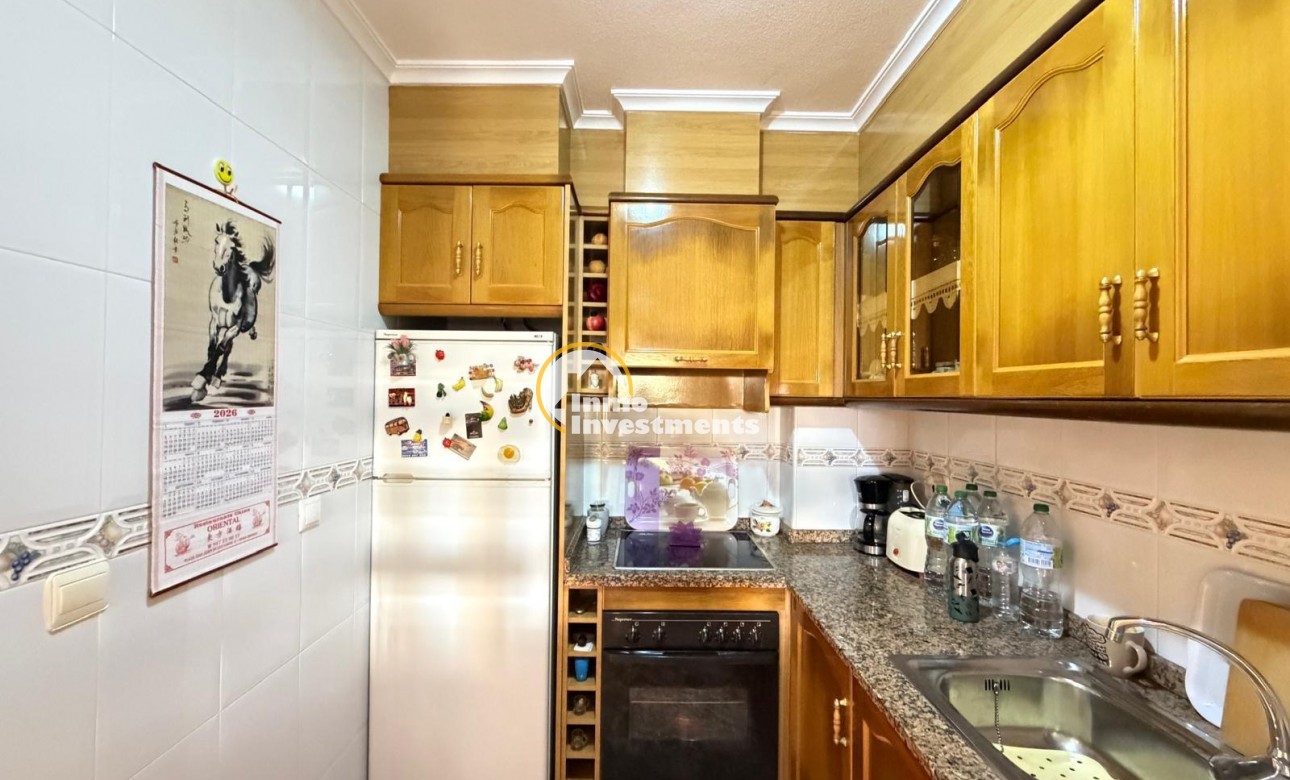 Resale - Apartment - Torrevieja - Beach