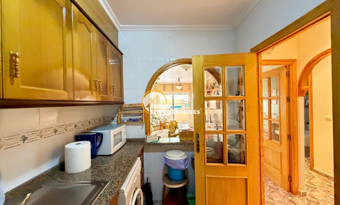 Resale - Apartment - Torrevieja - Beach