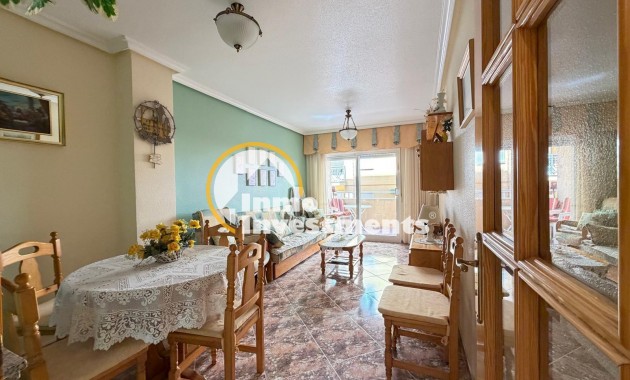 Resale - Apartment - Torrevieja - Beach