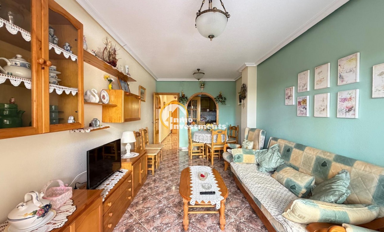 Resale - Apartment - Torrevieja - Beach