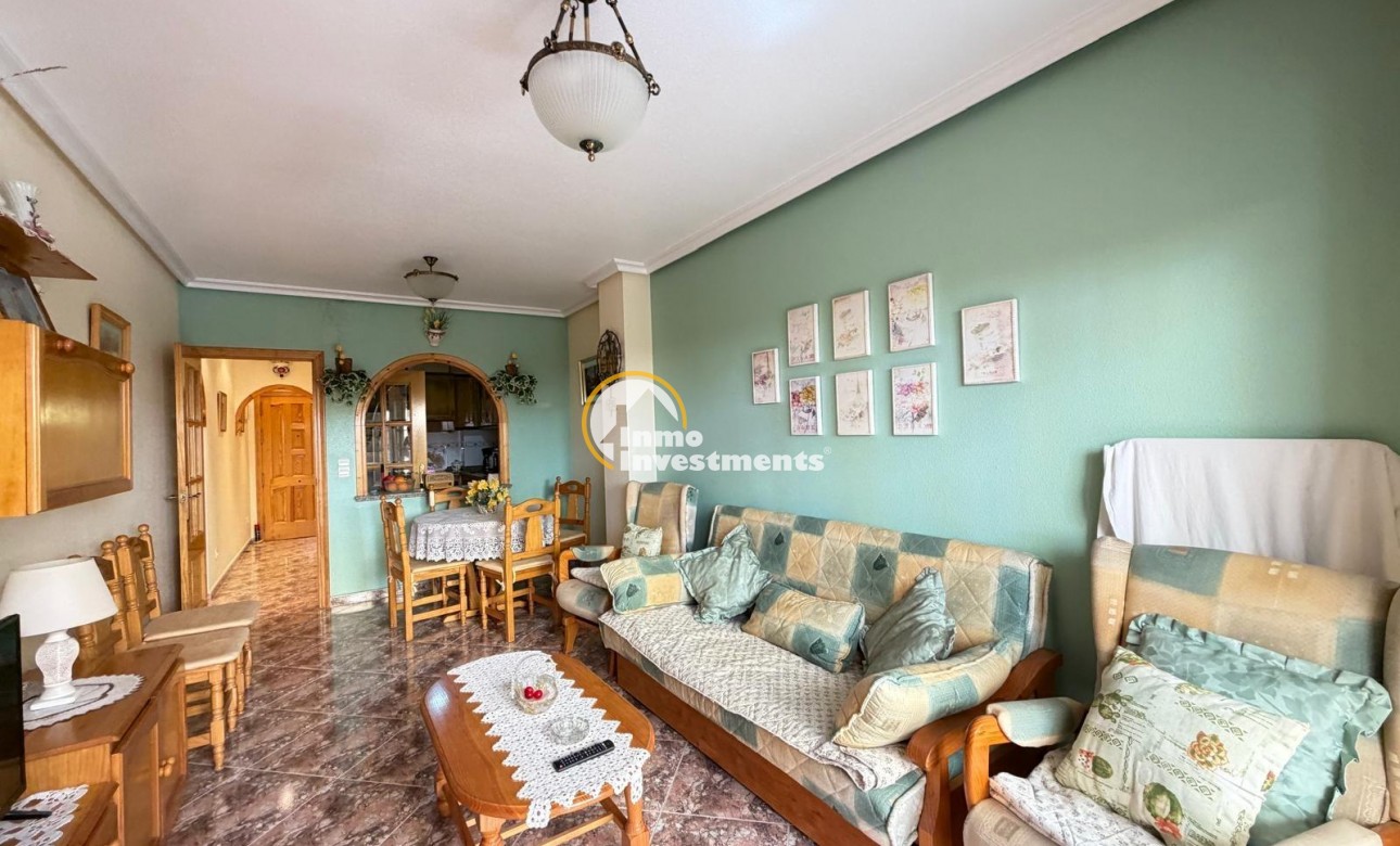 Resale - Apartment - Torrevieja - Beach