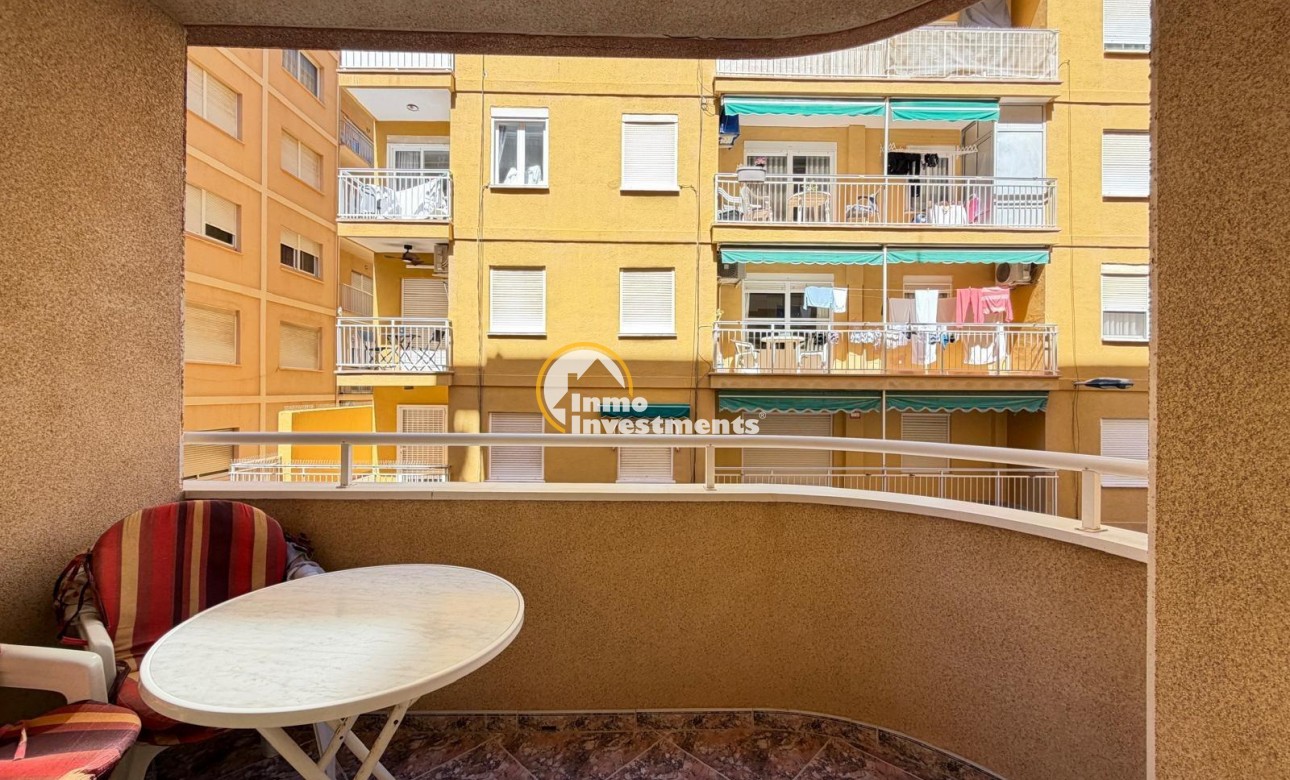 Resale - Apartment - Torrevieja - Beach