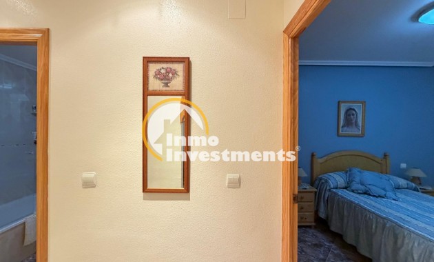 Resale - Apartment - Torrevieja - Beach