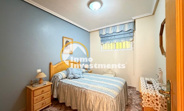 Resale - Apartment - Torrevieja - Beach