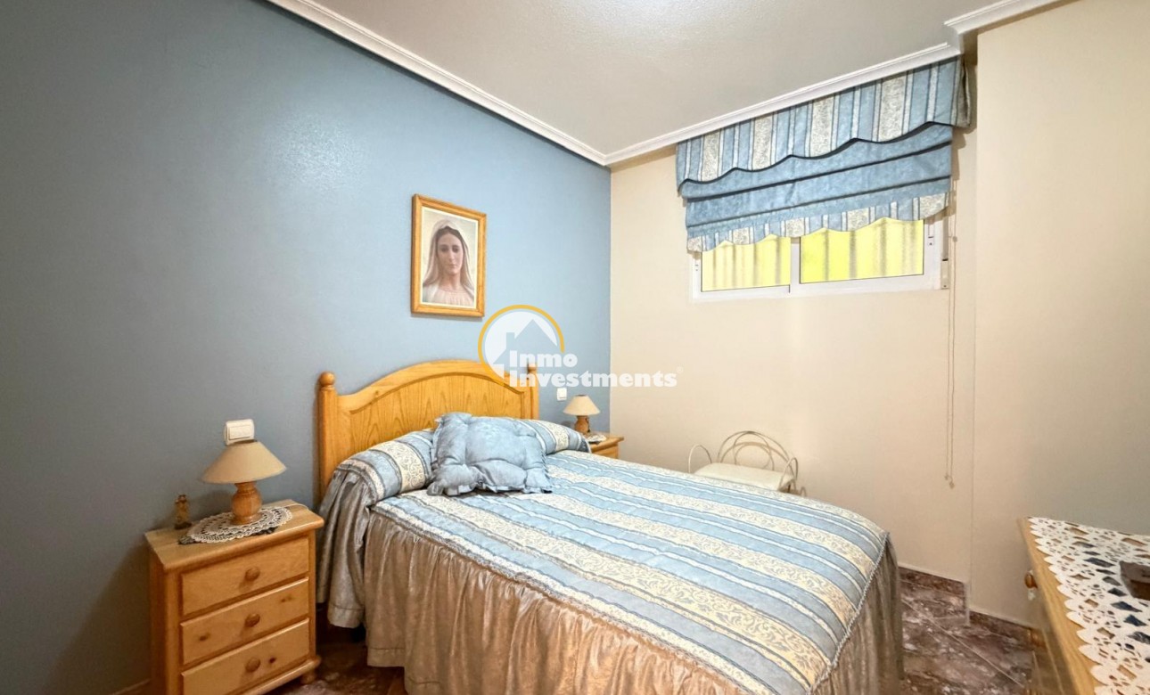 Resale - Apartment - Torrevieja - Beach