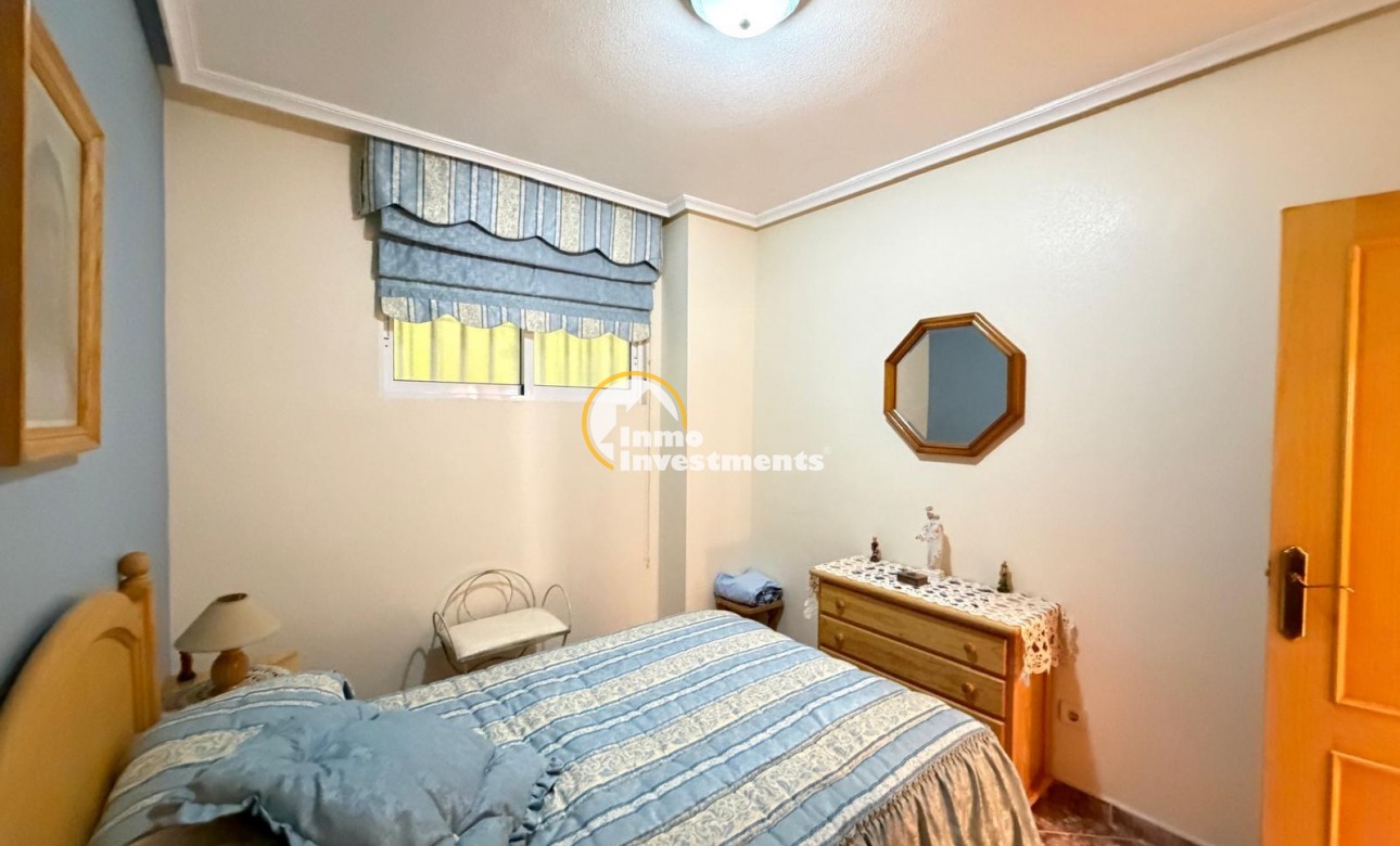 Resale - Apartment - Torrevieja - Beach