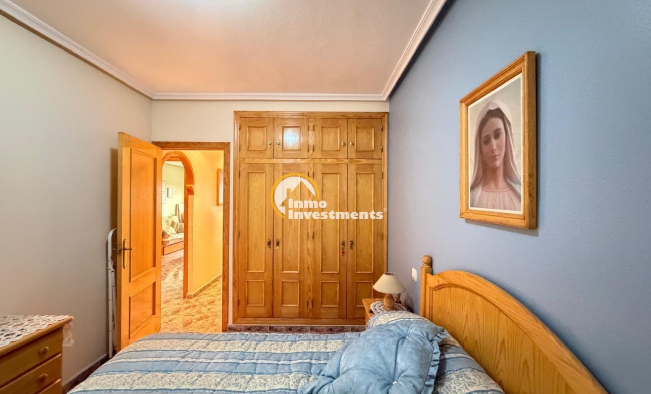 Resale - Apartment - Torrevieja - Beach