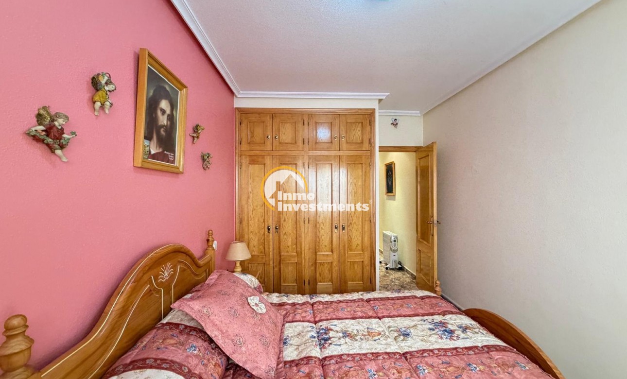 Resale - Apartment - Torrevieja - Beach