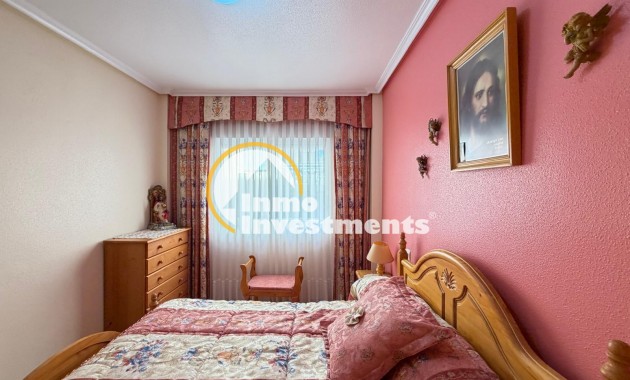 Resale - Apartment - Torrevieja - Beach