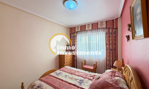 Resale - Apartment - Torrevieja - Beach