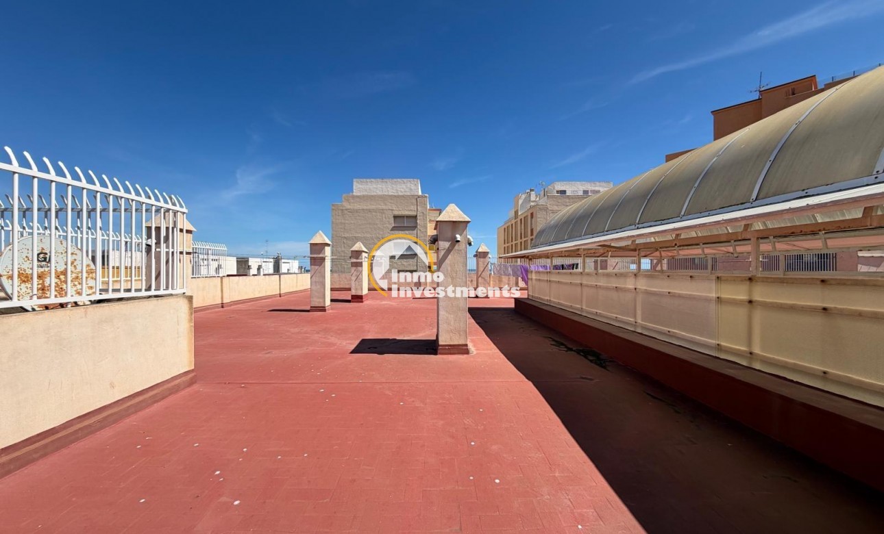 Resale - Apartment - Torrevieja - Beach