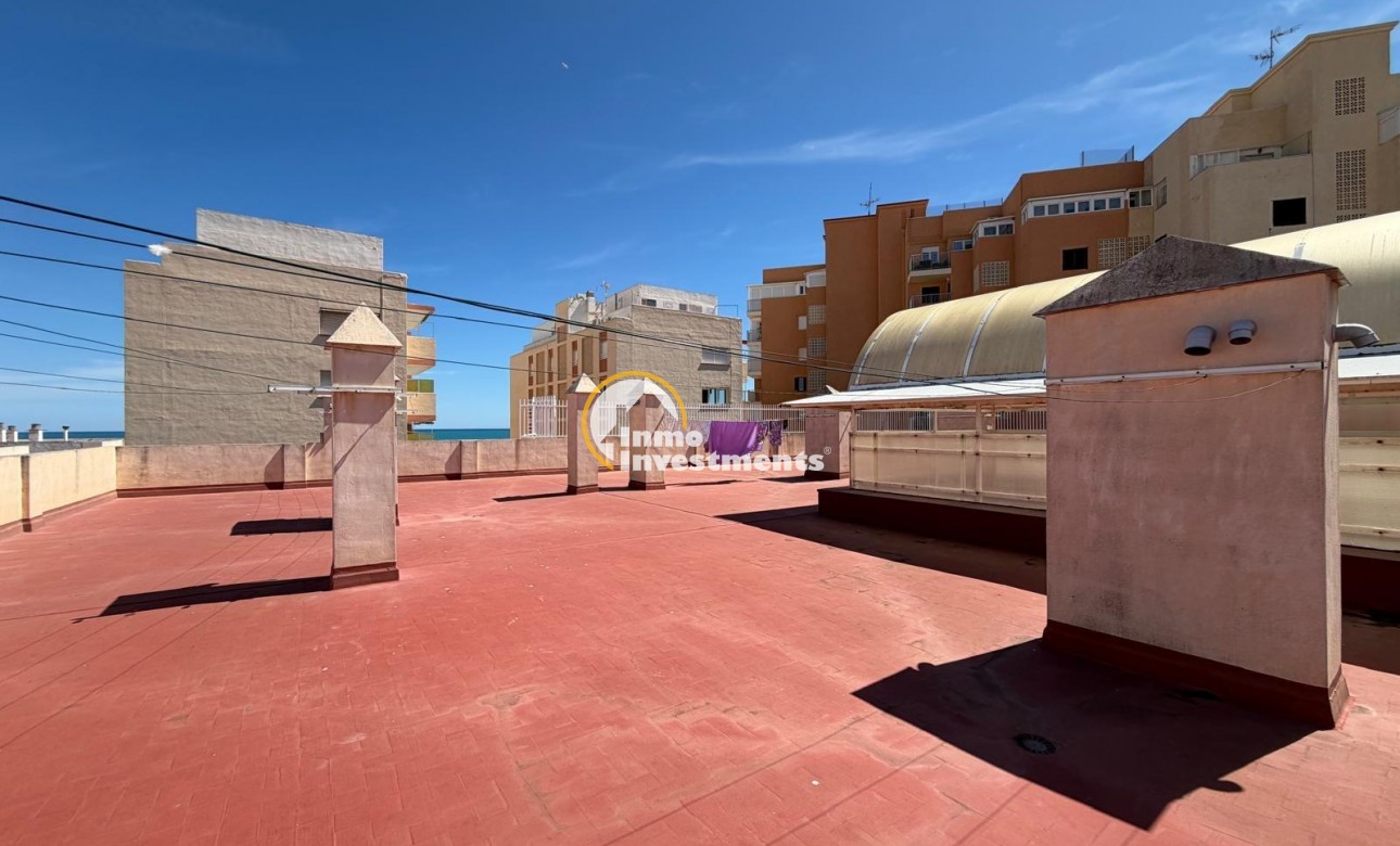 Resale - Apartment - Torrevieja - Beach