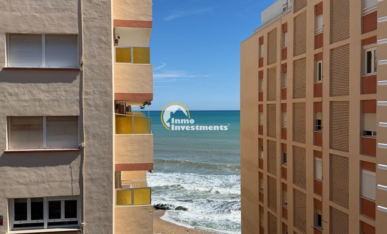 Resale - Apartment - Torrevieja - Beach