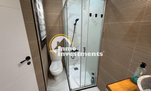 Reventa - Apartamento - Torrevieja - Torrejón