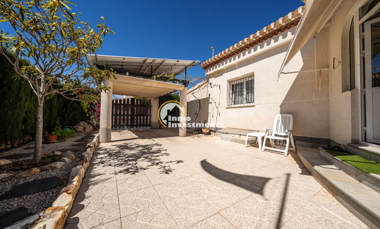 Gebrauchtimmobilien - Villa - Playa Flamenca