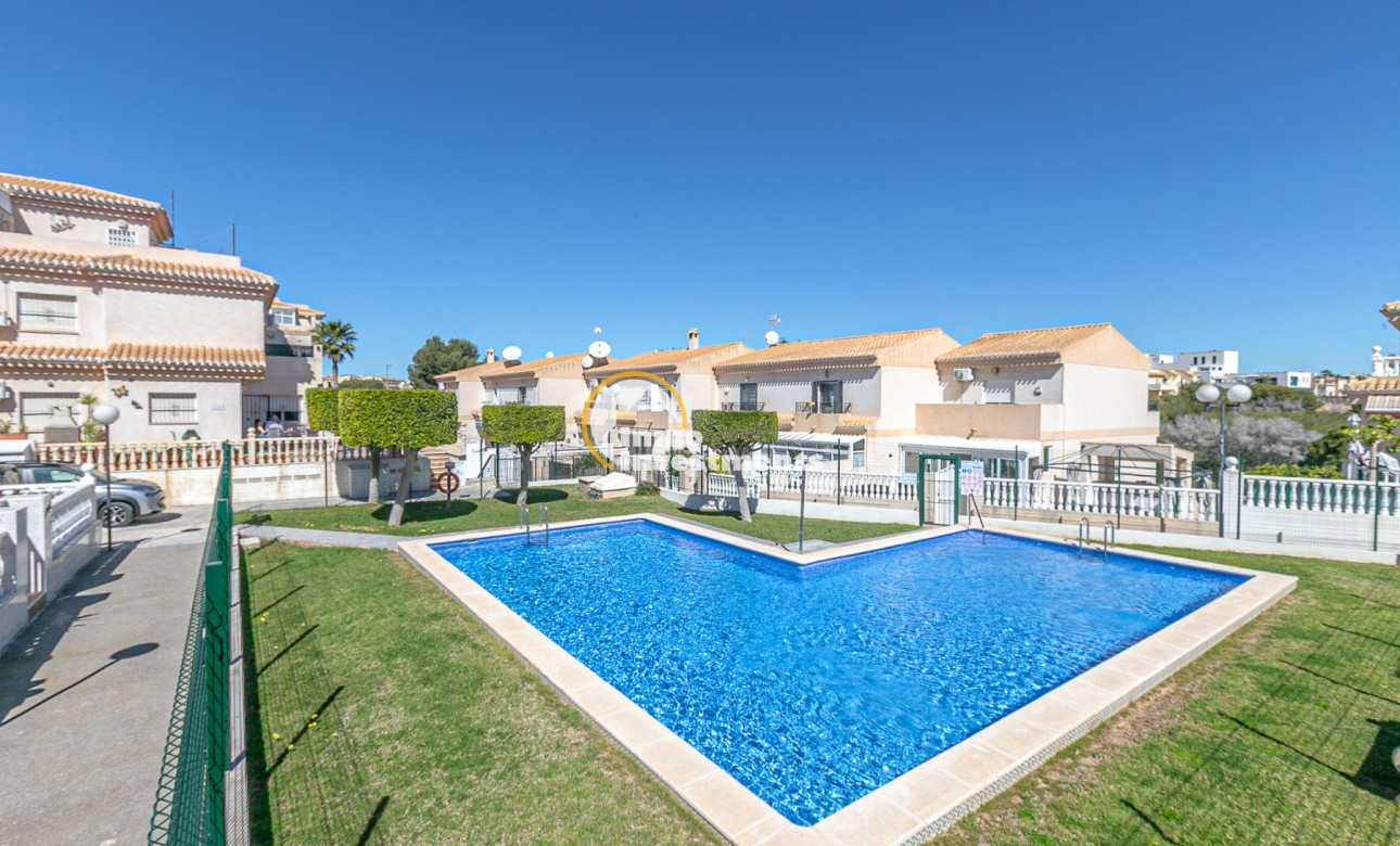 Revente privée - Villa - Playa Flamenca - Zone de marché