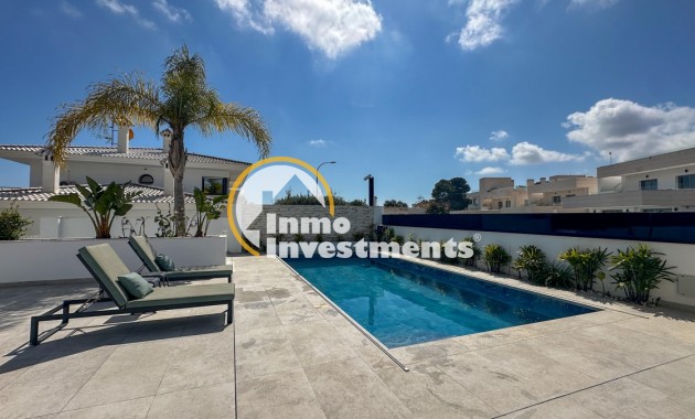 Gebrauchtimmobilien - Villa - Villamartin