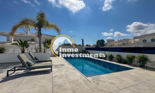 Gebrauchtimmobilien - Villa - Villamartin