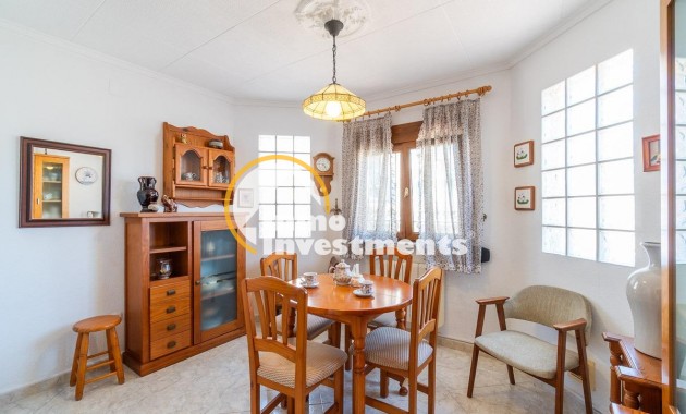 Reventa - Chalet independiente - San Fulgencio - La Marina