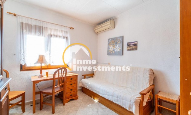 Reventa - Chalet independiente - San Fulgencio - La Marina