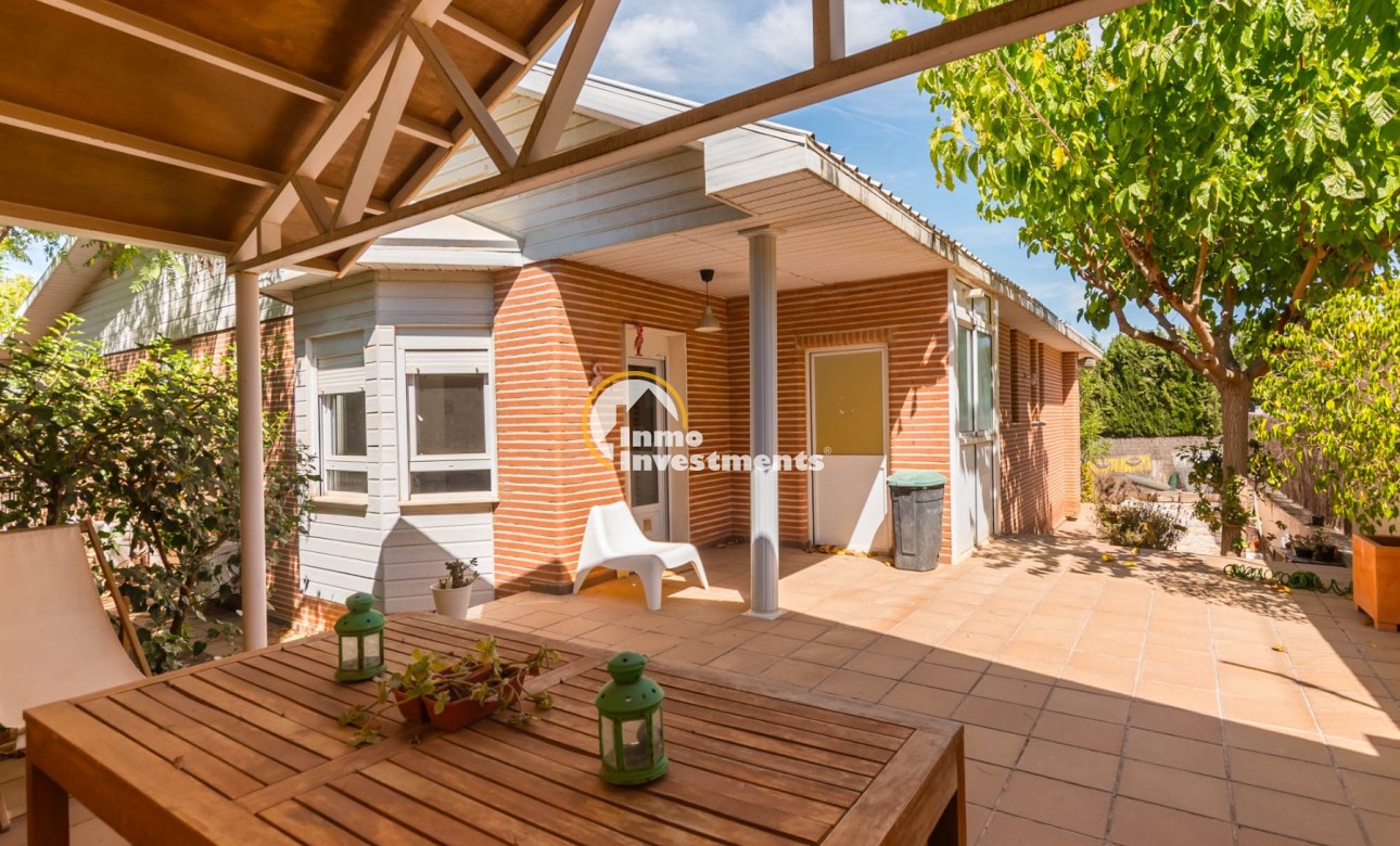 Resale - Villa - MOLINA DEL SEGURA