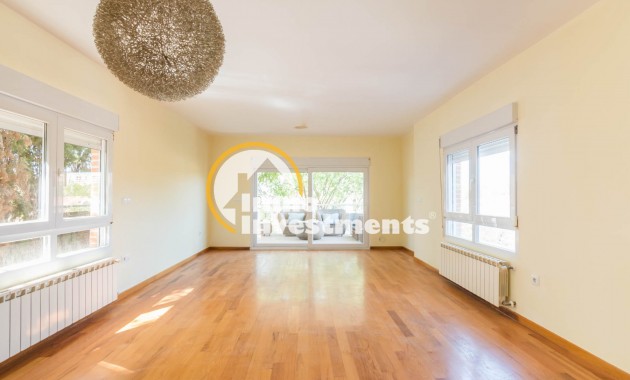 Resale - Villa - MOLINA DEL SEGURA