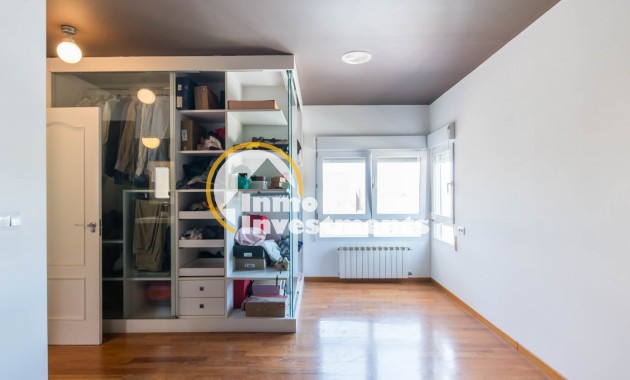 Resale - Villa - MOLINA DEL SEGURA