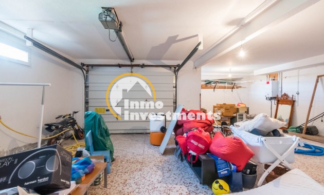 Resale - Villa - MOLINA DEL SEGURA