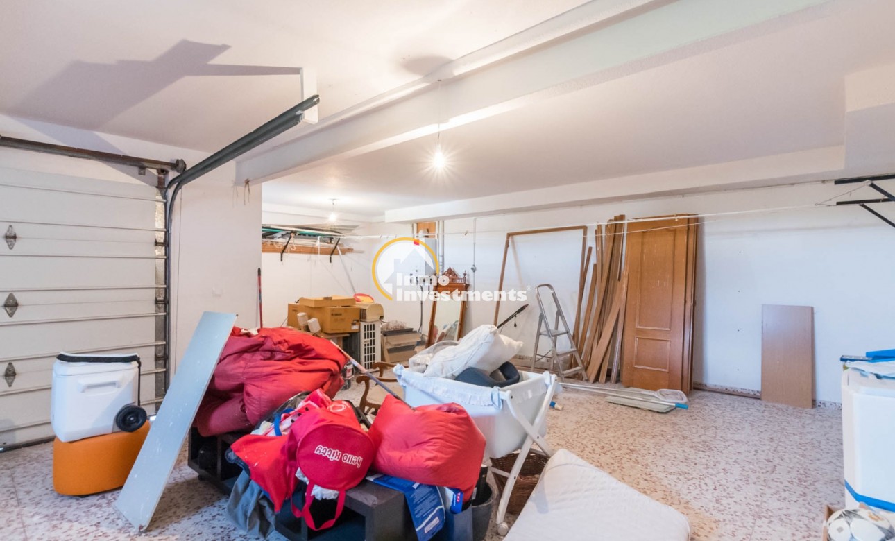 Resale - Villa - MOLINA DEL SEGURA