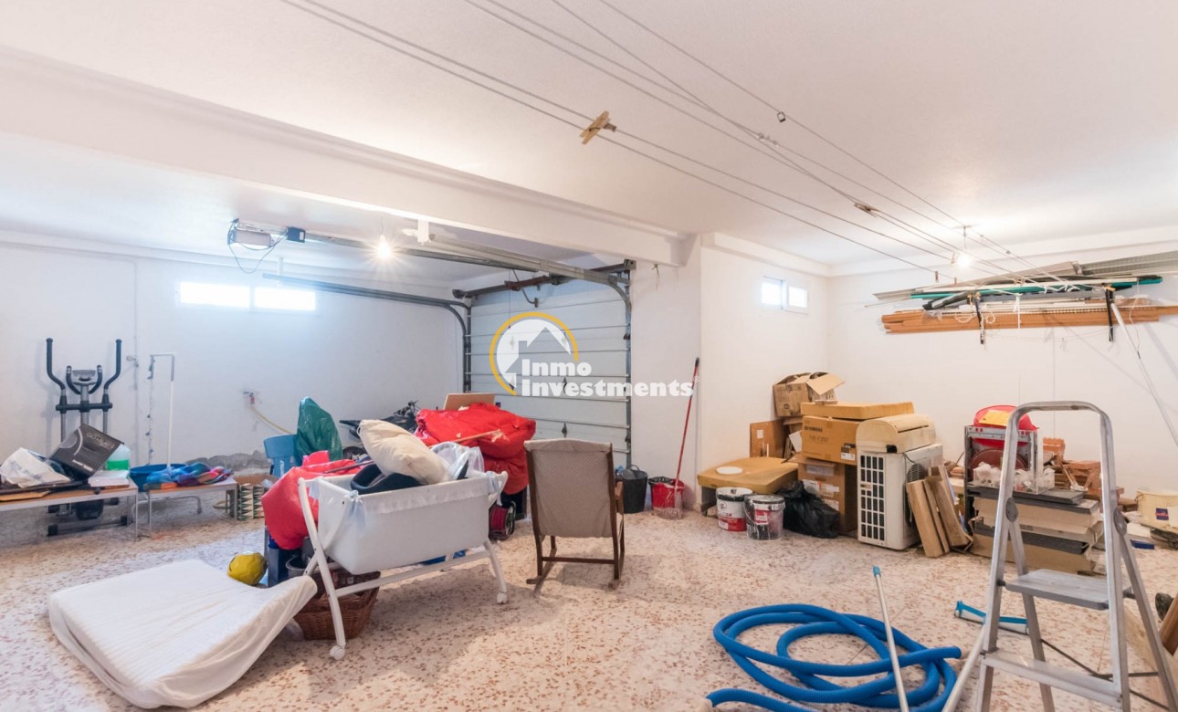 Resale - Villa - MOLINA DEL SEGURA