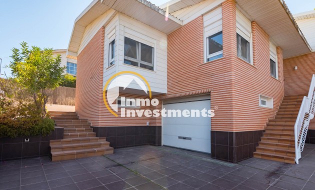 Resale - Villa - MOLINA DEL SEGURA