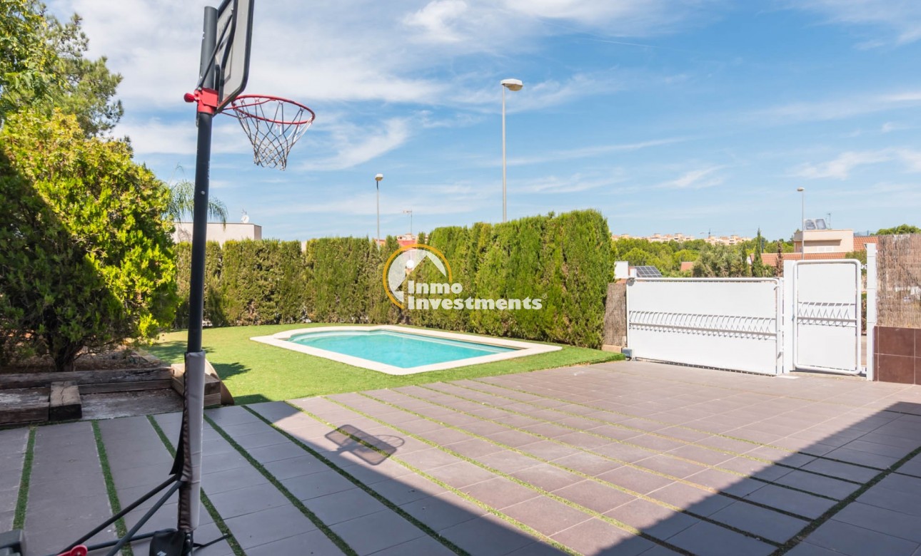 Resale - Villa - MOLINA DEL SEGURA