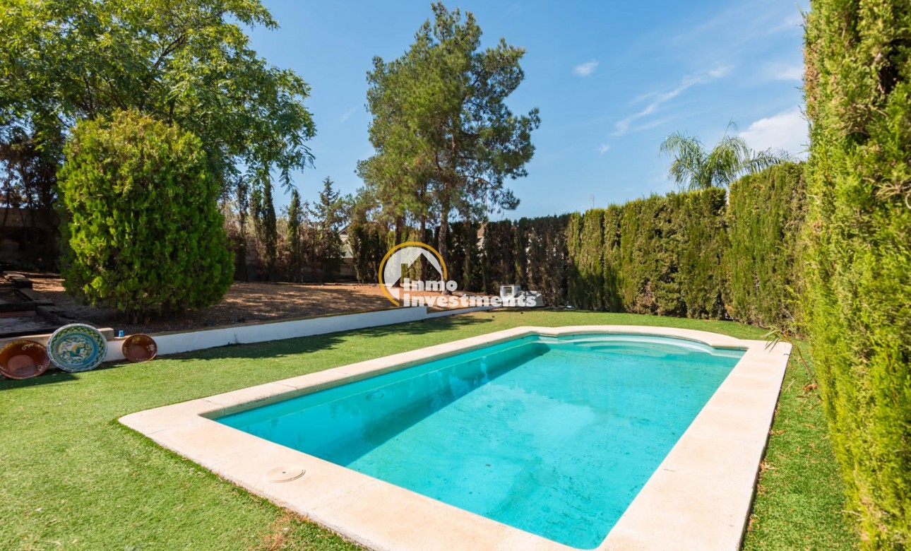 Resale - Villa - MOLINA DEL SEGURA