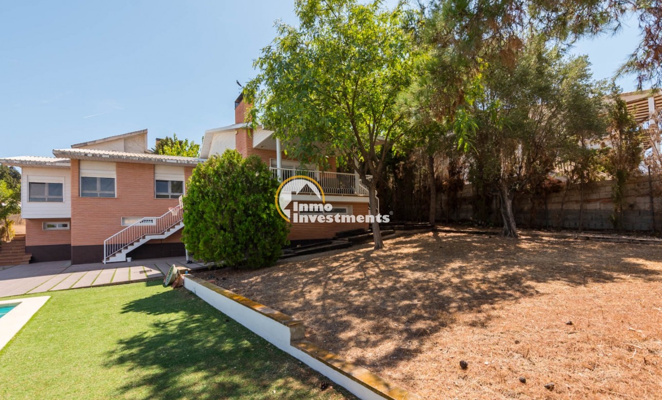 Resale - Villa - MOLINA DEL SEGURA