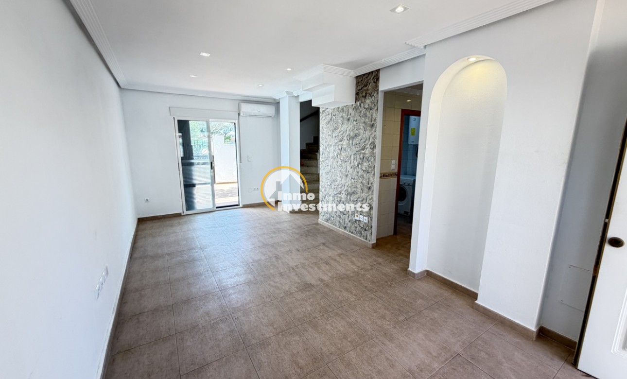 Gebrauchtimmobilien - Reihenhaus - Los Altos