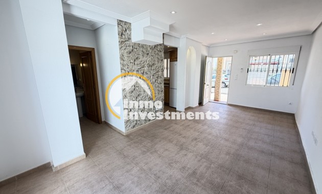 Gebrauchtimmobilien - Reihenhaus - Los Altos