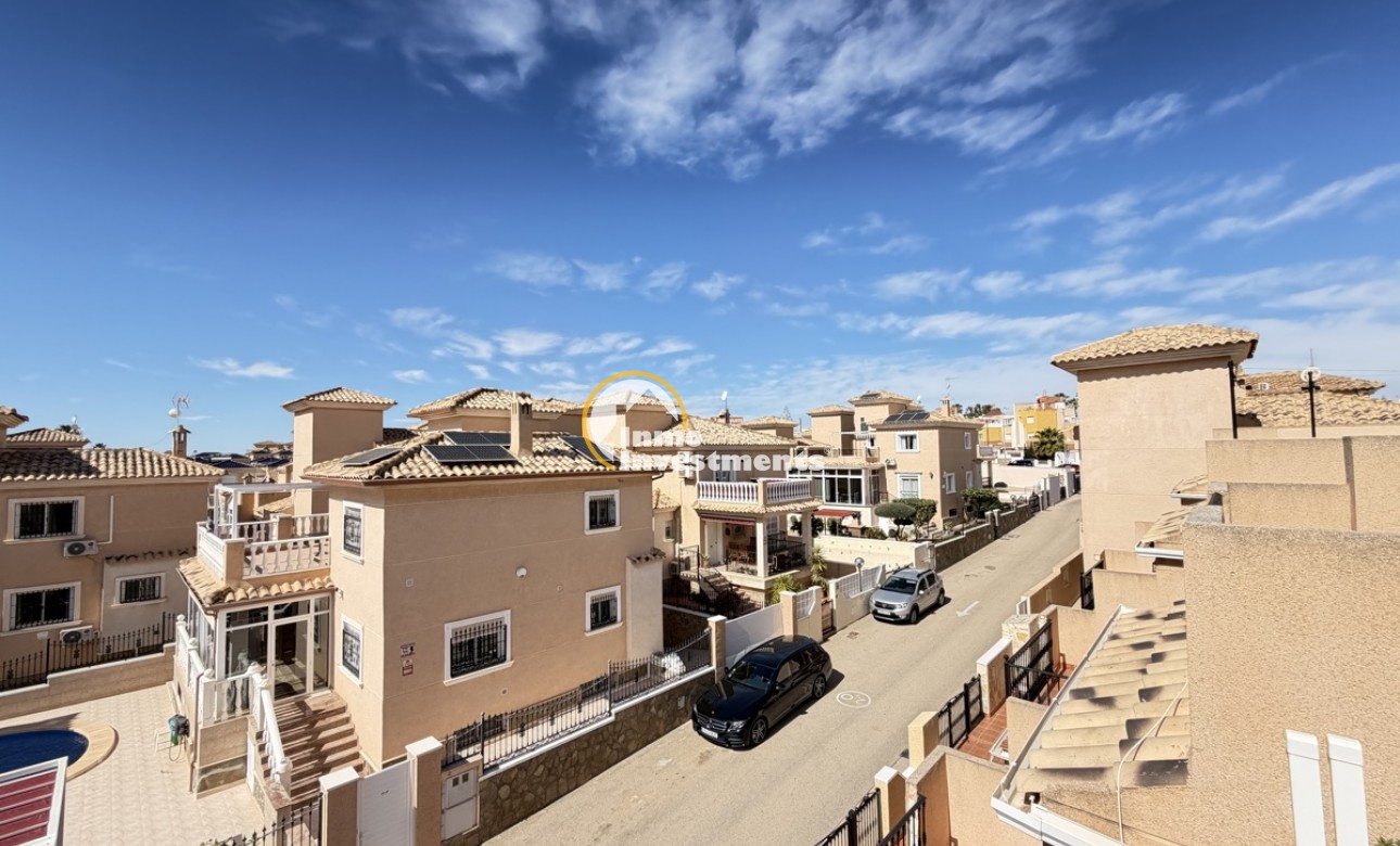 Gebrauchtimmobilien - Reihenhaus - Los Altos