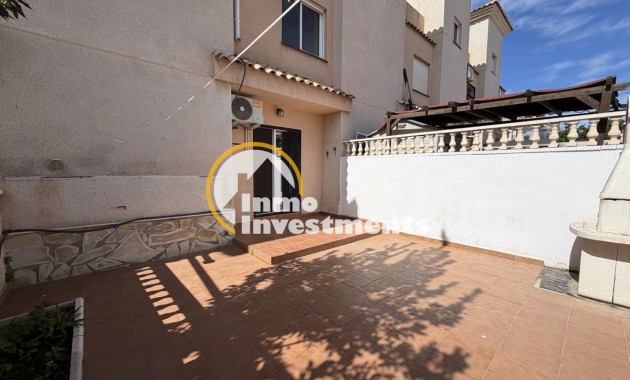 Gebrauchtimmobilien - Reihenhaus - Los Altos