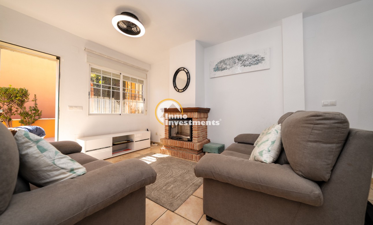 Bestaande bouw - Villa - Playa Flamenca - Sportcentre