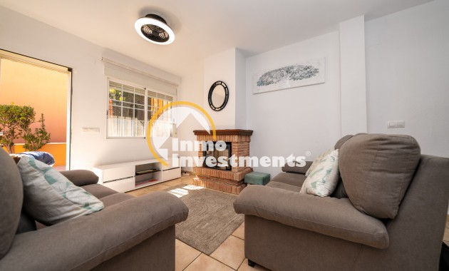 Bestaande bouw - Villa - Playa Flamenca - Sportcentre