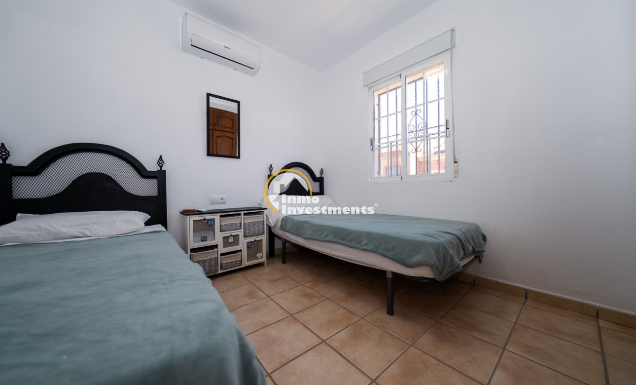 Bestaande bouw - Villa - Playa Flamenca - Sportcentre