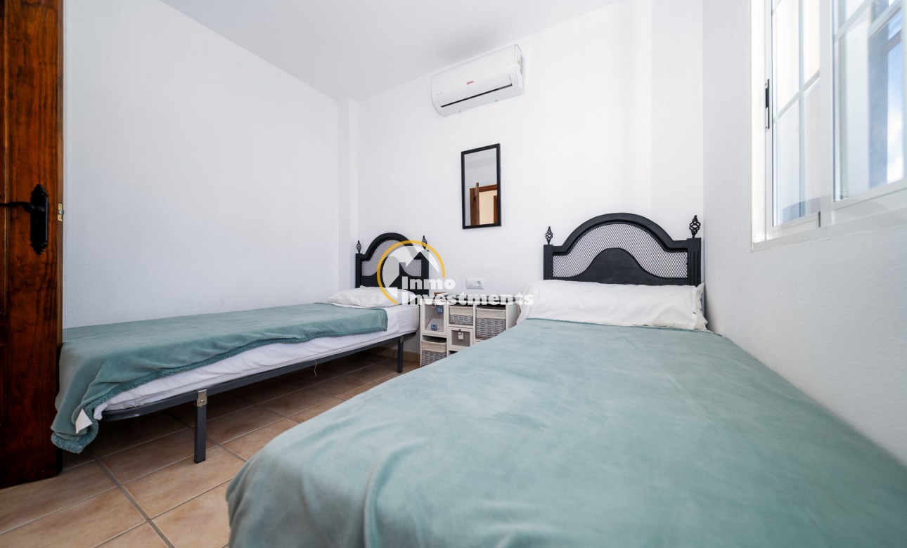 Bestaande bouw - Villa - Playa Flamenca - Sportcentre