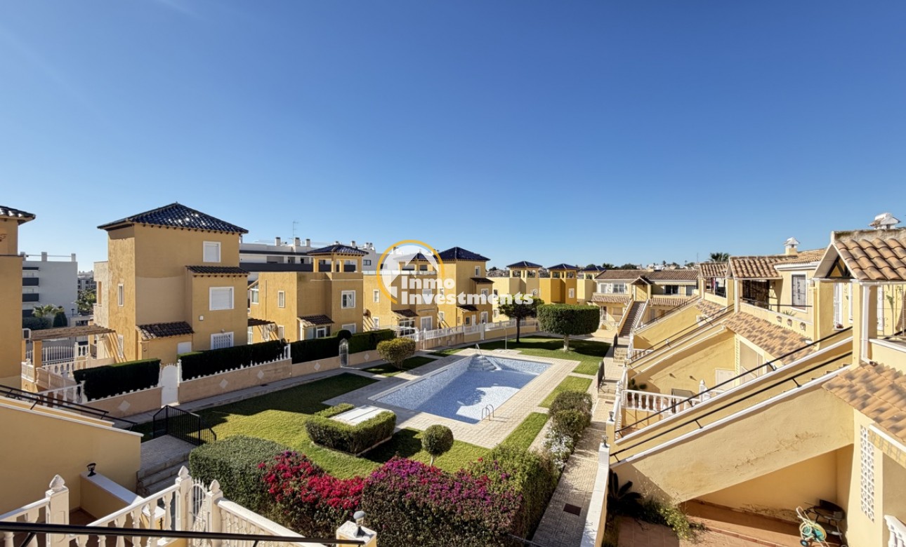 Resale - Apartment - Villamartin