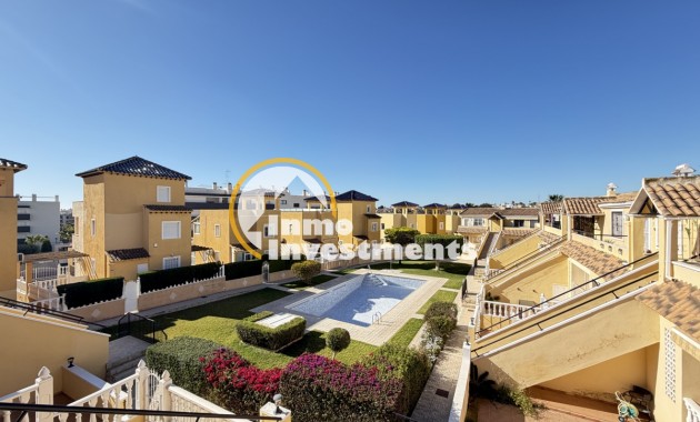 Resale - Apartment - Villamartin