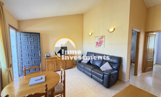 Resale - Apartment - Villamartin